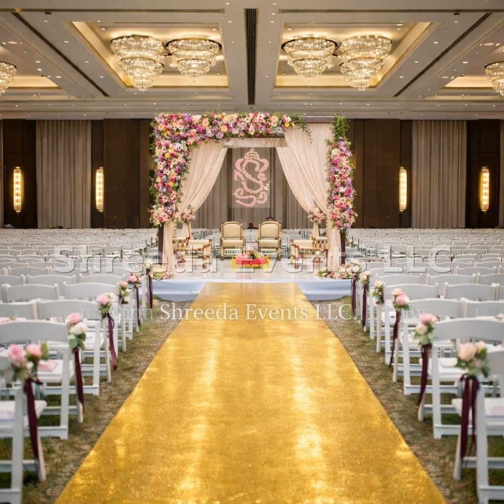 A golden celebration decoration inspiration